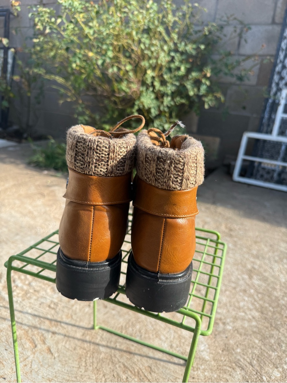 Cozy Tan Women's Ankle Boots with Knit Cuff